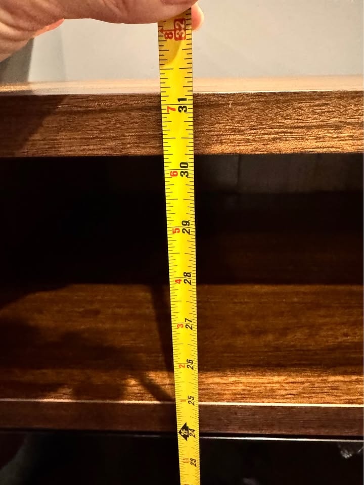 4 Drawer Wooden Dresser - photo 4