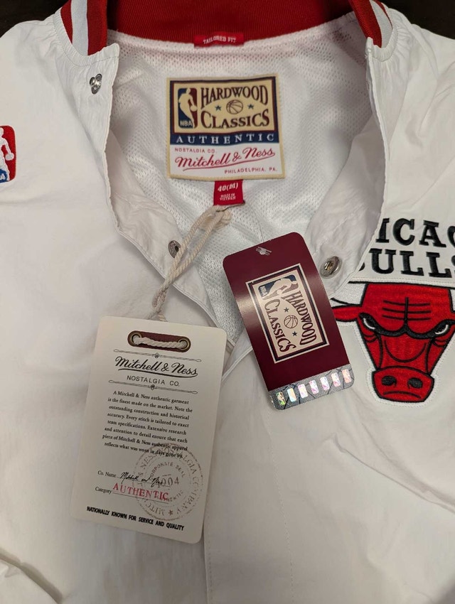 '96 Chicago Bulls Snap Warm-up Jacket (SZ M) - photo 2