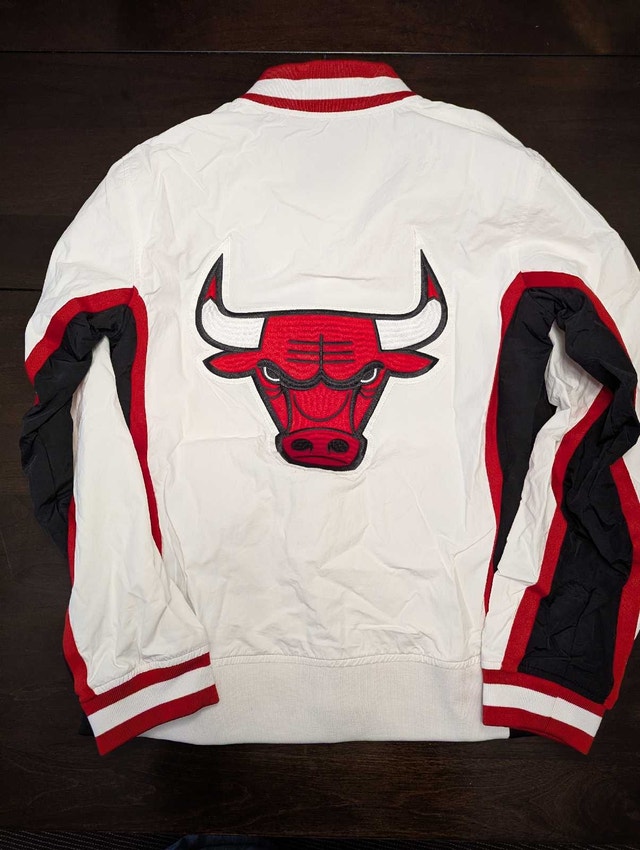 '96 Chicago Bulls Snap Warm-up Jacket (SZ M) - photo 3