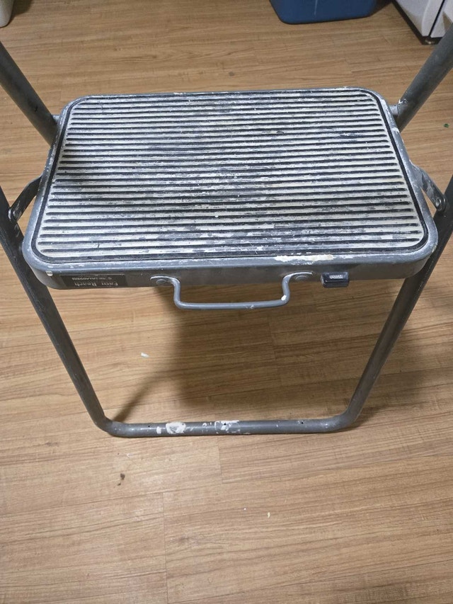 2 step Ladder - photo 5