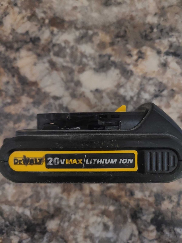 DeWalt 20V Battery