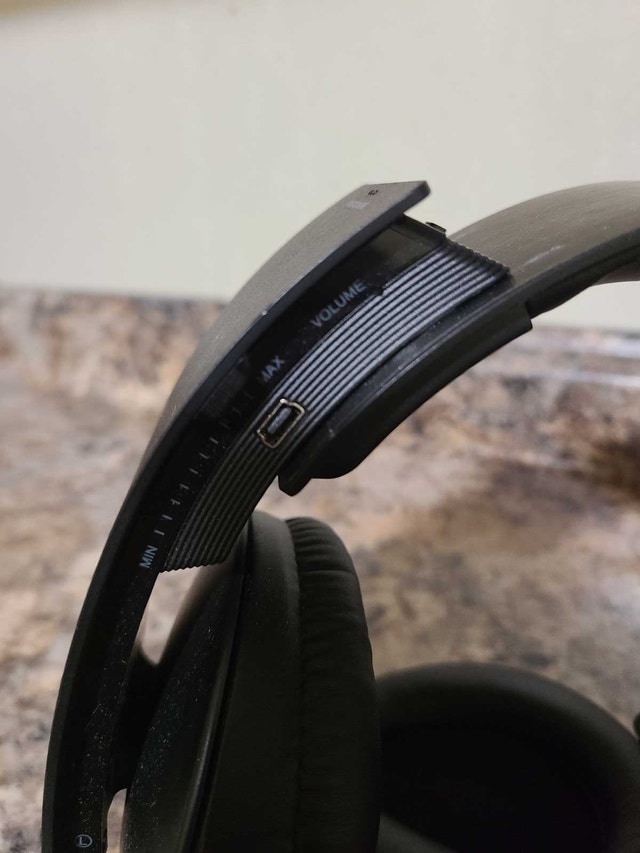 PlayStation Wireless Headset - photo 4