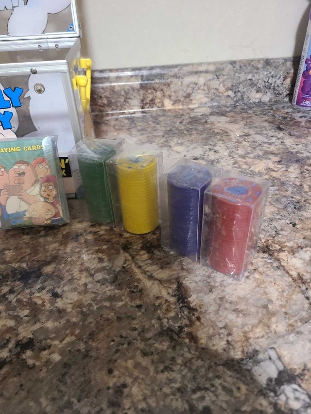 Family Guy Freakin' Party Pack - photo 3