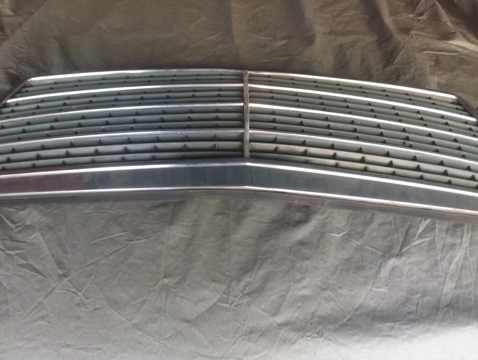 Mercedes S500 W140 front grill - photo 3