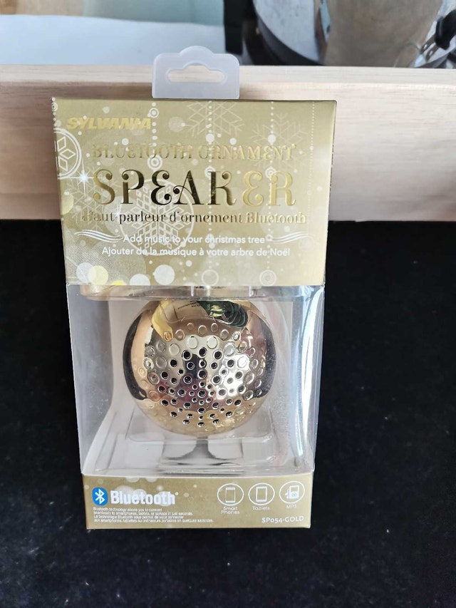 Sylvania Bluetooth Ornament Speaker