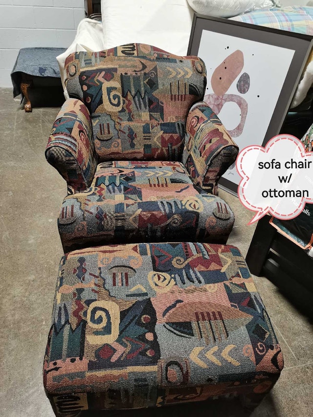 Sofa Chair w/ Ottoman