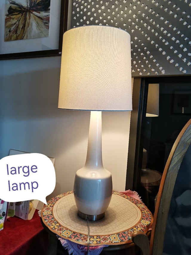 Lamp tall ceramic