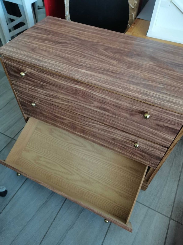 3 Drawer Dresser clean - photo 2