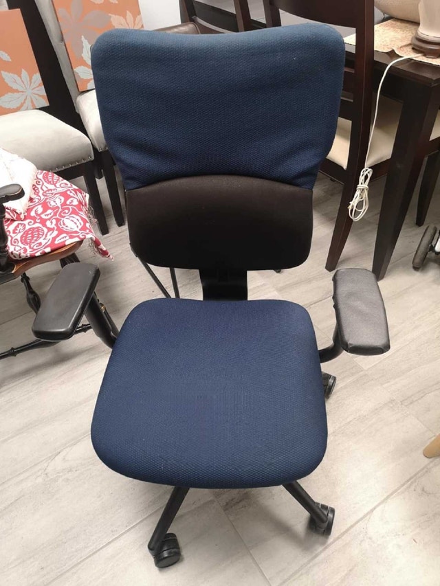steelcase Turnstone Office Chair - photo 2