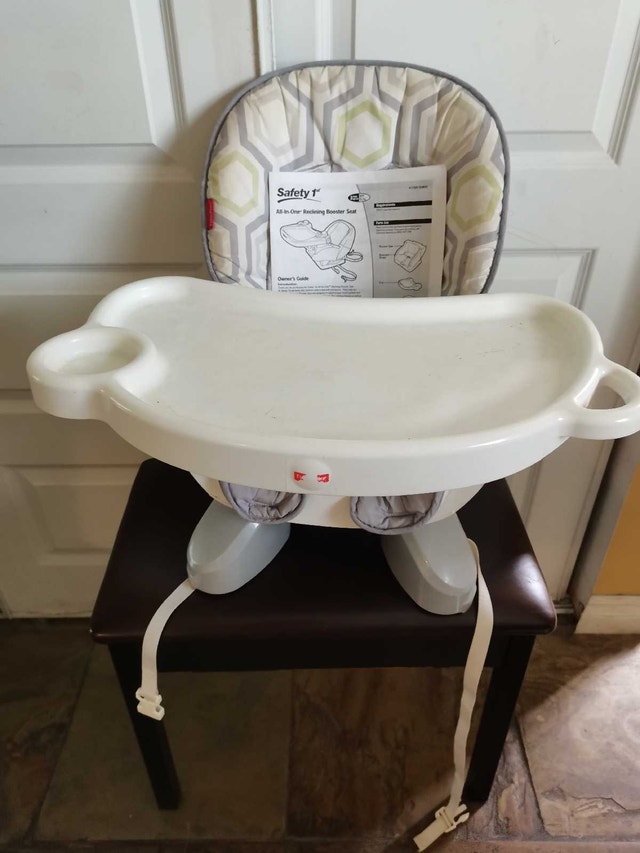 Safety 1st Booster Seat, any chair, delivery possible