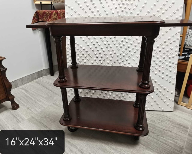 Vintage Tea Cart mahogany spectacular