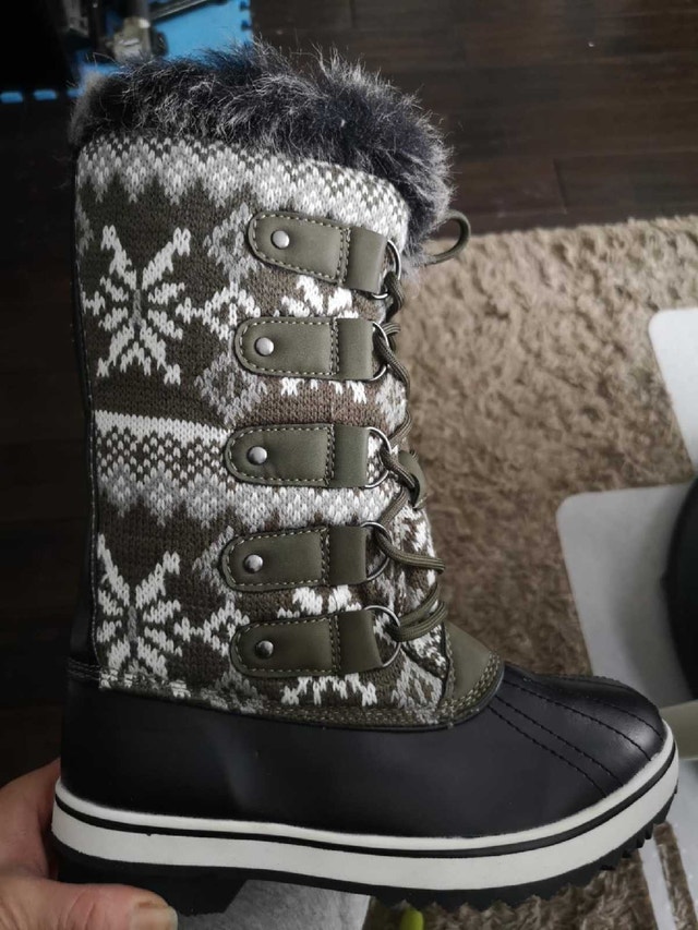 Winter Boots brand new WOMEN size 6.5 - photo 2