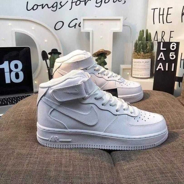 Nike Air Force 1 Mid white woman 7
