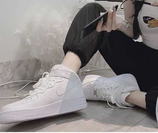 Nike Air Force 1 Mid white woman 7 - photo 2