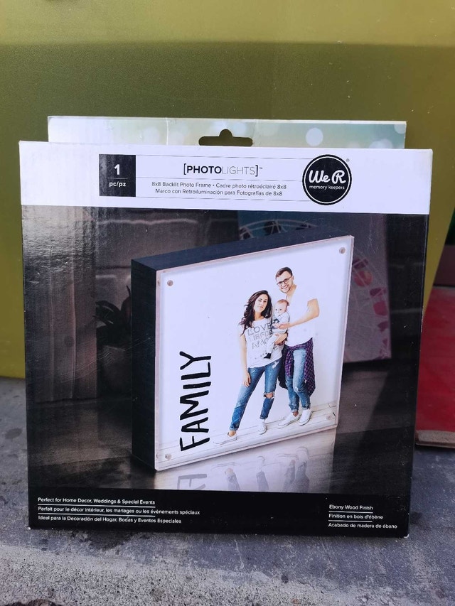We R Lightbox Photo Frame nib