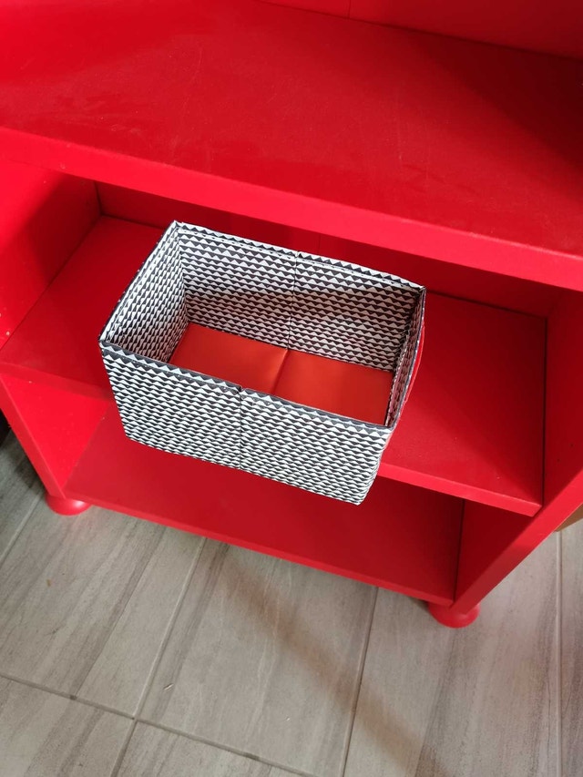 IKEA bright Red Bookcase w/ one foldable storage - photo 3