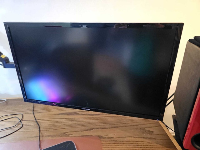 Samsung 28" 4K UHD monitor