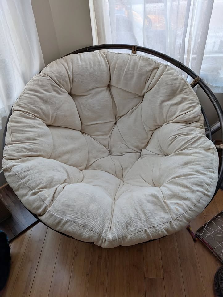 Papasan Chair