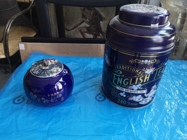 English Tea Tin & Herbal Tea Ceramic