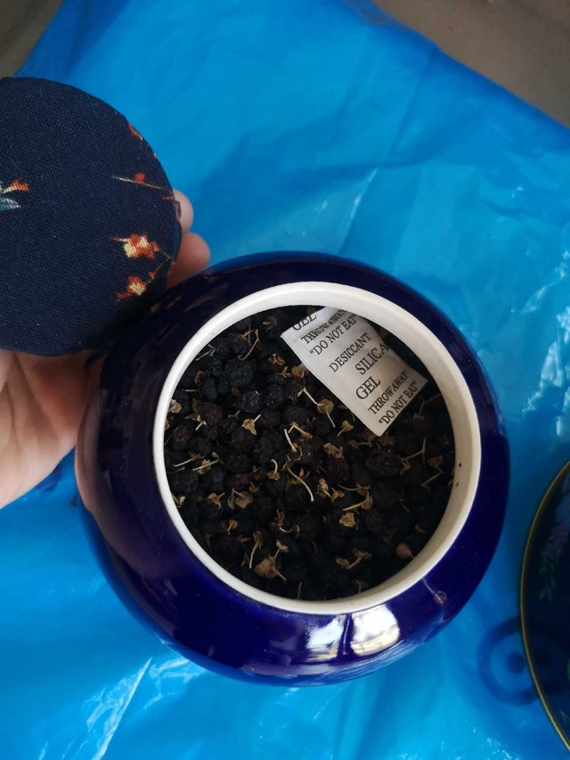 English Tea Tin & Herbal Tea Ceramic - photo 3