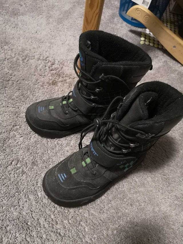 Superfit Winter Boots - Size 6, thinsulate
