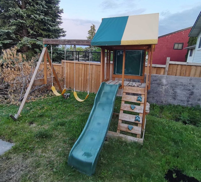 KidKraft Playset with Swings and Slide - photo 2
