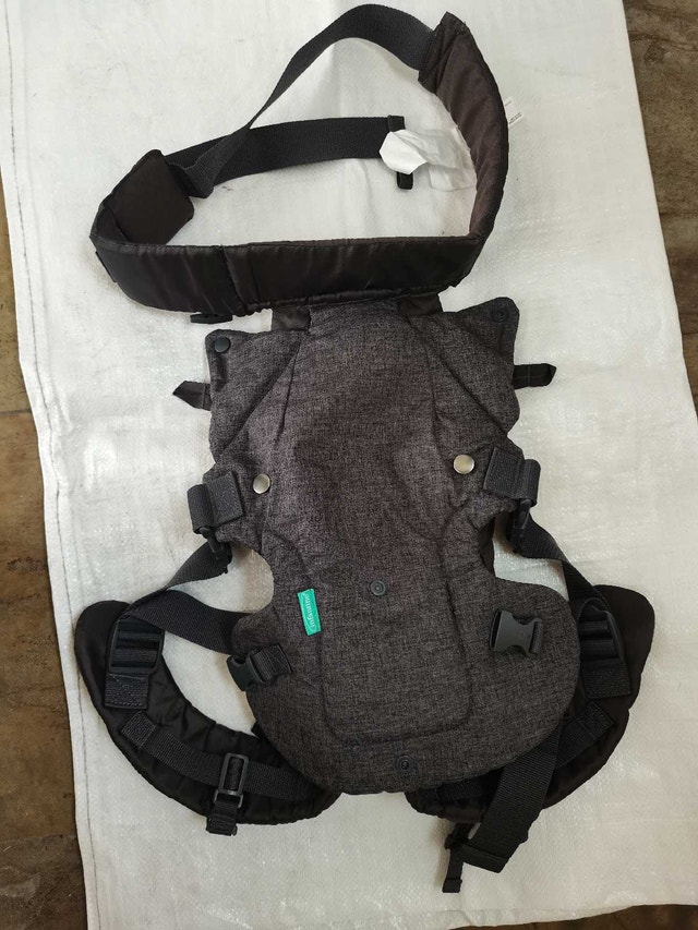 Infantino Baby Carrier
