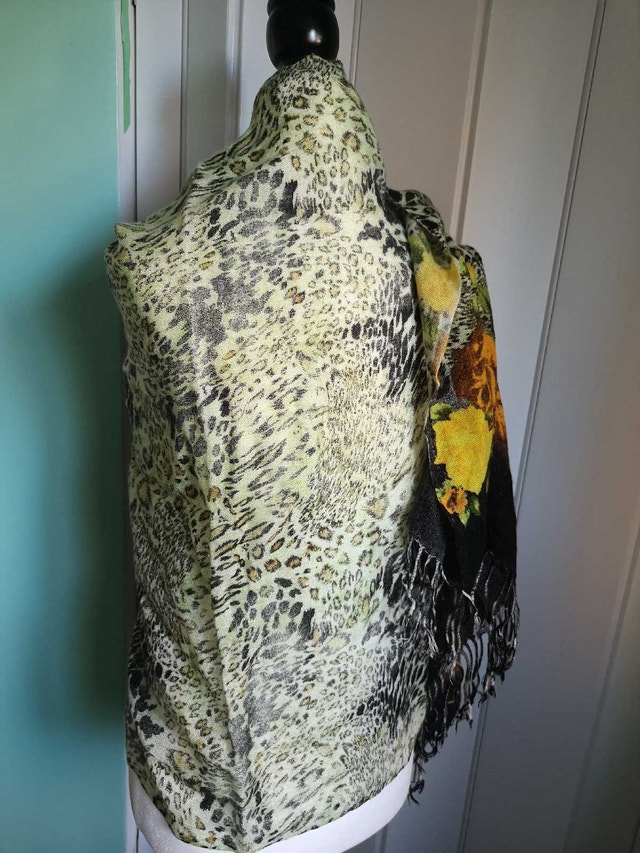 Scarf green black leopard and bottom floral - photo 2
