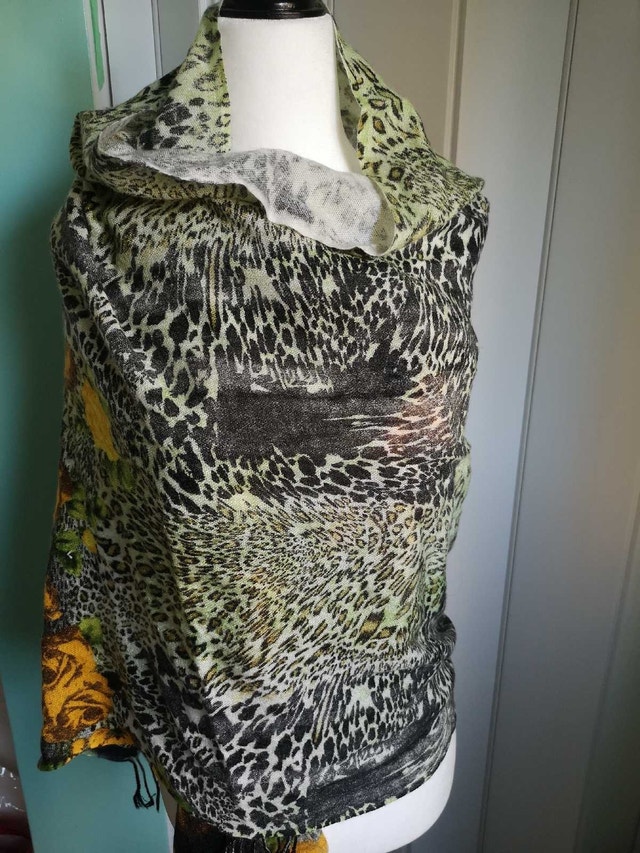 Scarf green black leopard and bottom floral - photo 4