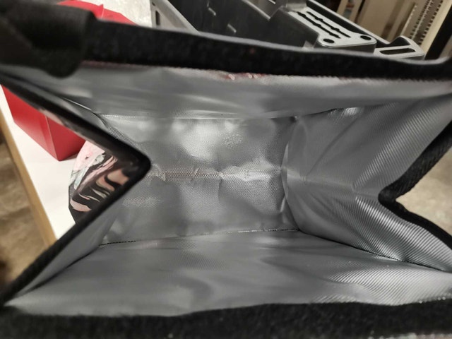 medium size insulated lunch bag - photo 2