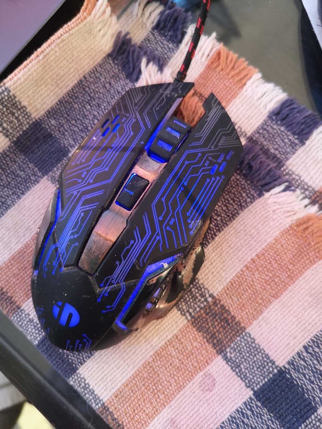 changing lights color optical mouse - photo 3