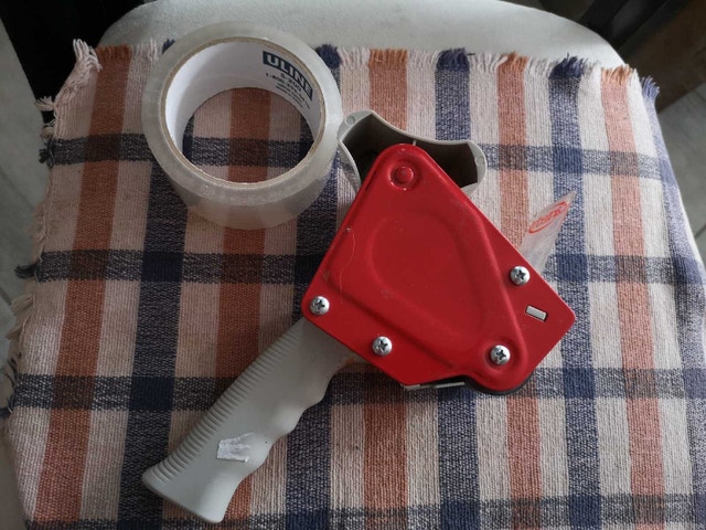 taping gun and 1 uline clear tape