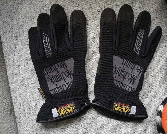 Mechanix FastFit Gloves