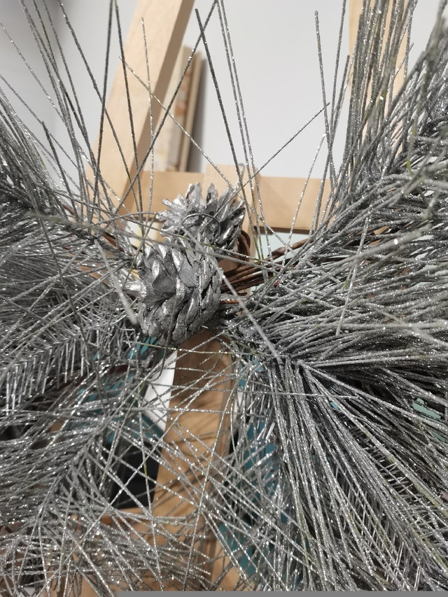 winter theme sparkling silver tree branch large decor - photo 2