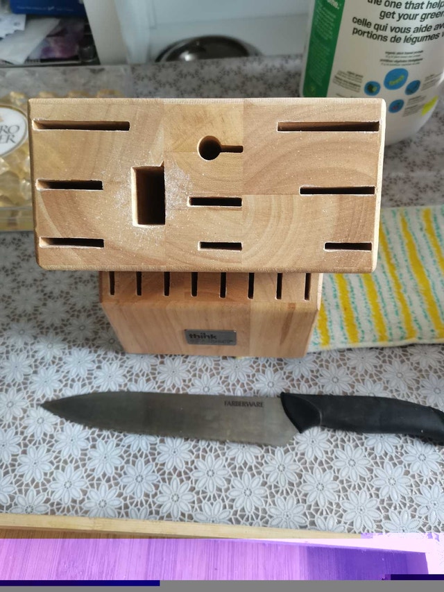 large bamboo cultery tray and 18 slots wooden knives stand - photo 2