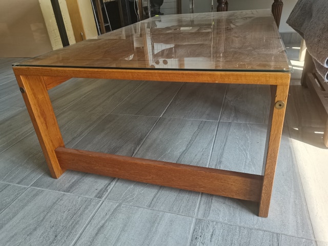 vintage TEAK large coffee table 50.5L*29.5w*16.5h - photo 3