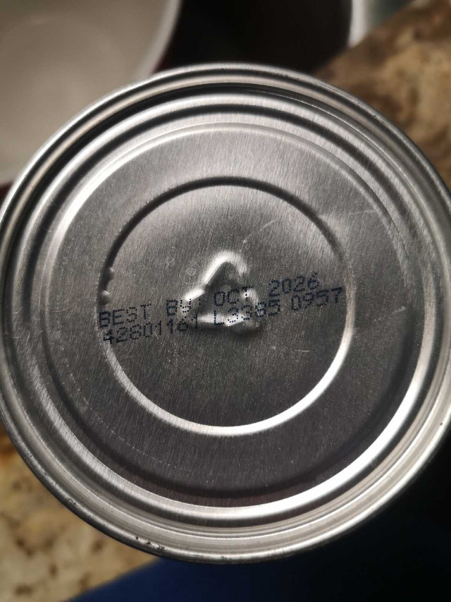 Friskies Variety Pack Cat Food 23 cans - photo 2