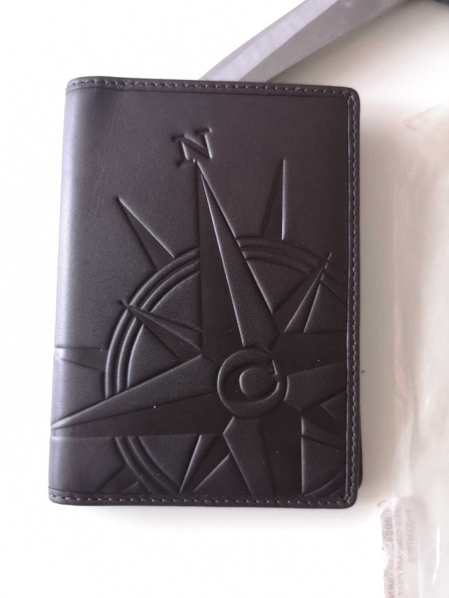 Coach passport folder embossed and pictures fob keychain - photo 2