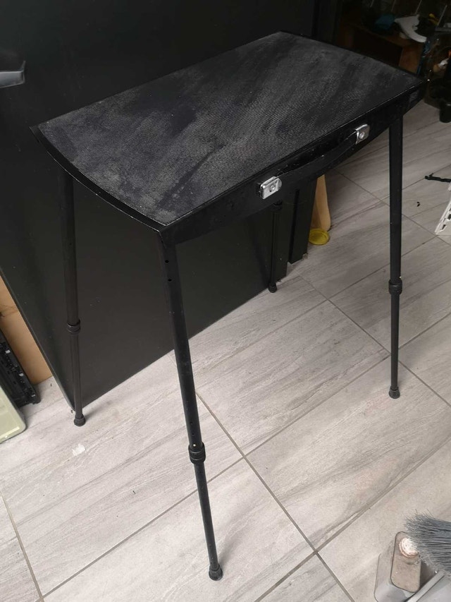 Adjustable Height Table travelling metal frame rubber top - photo 5