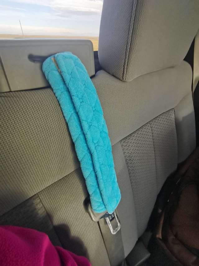 auto seatbelt cover, blue soft