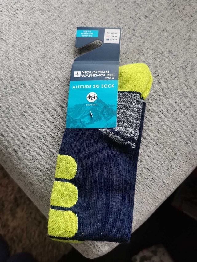 brand new ski socks lime, 7-11,men Altitude Mens Isocool Knee Le - photo 2