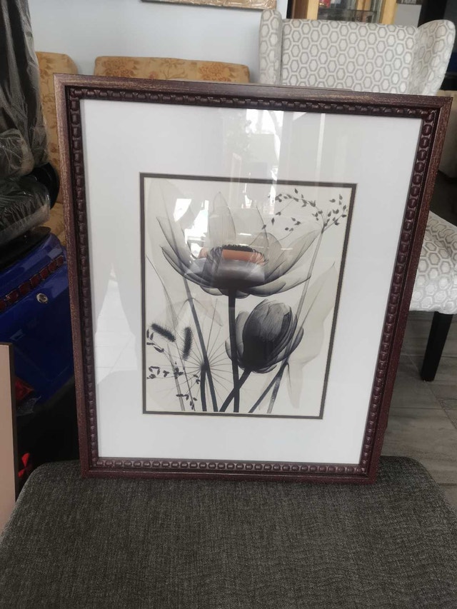 floral grey tulip lily theme, set of 2