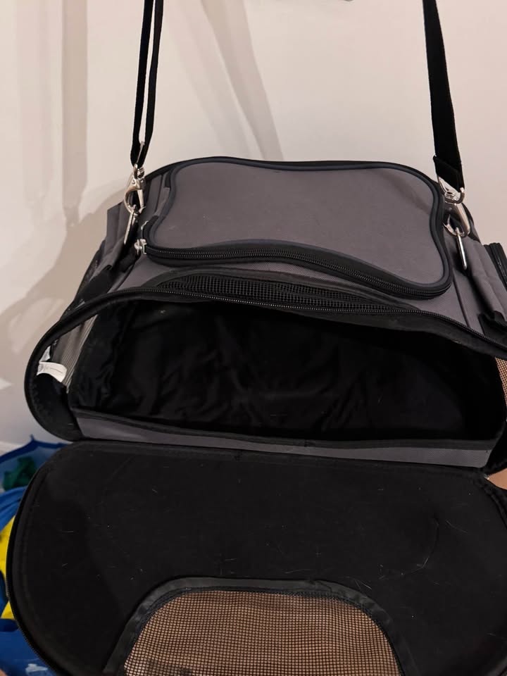 Pet Carrier - photo 2