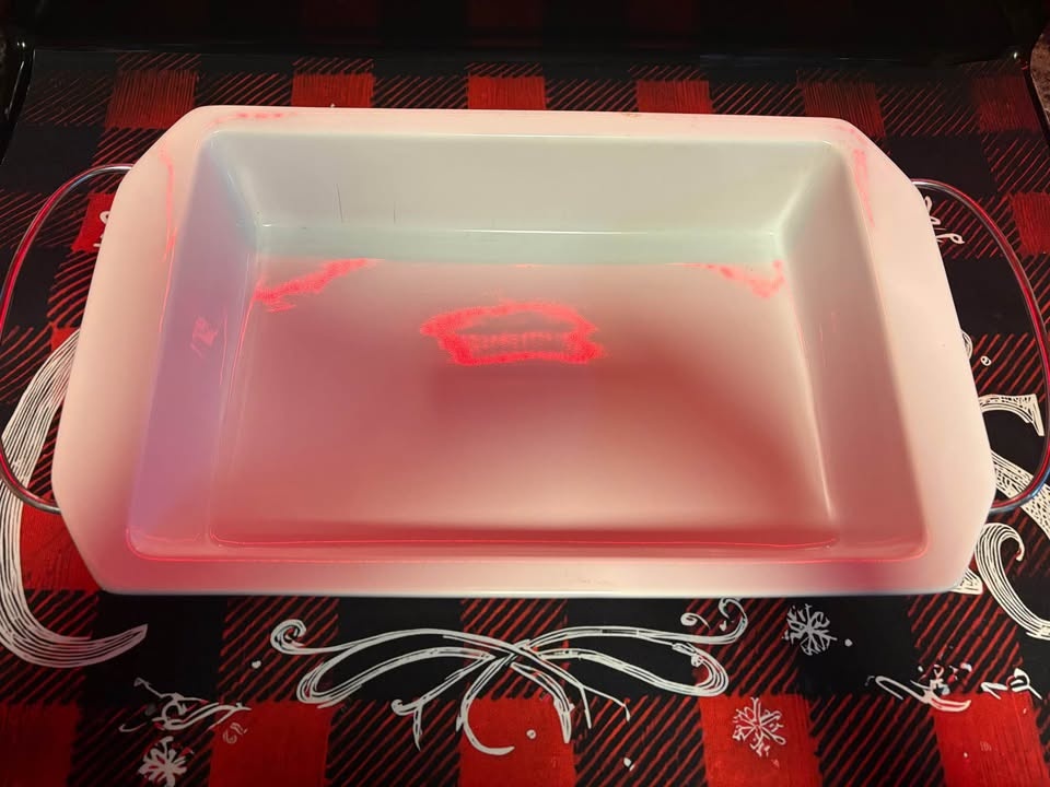 Large White oven safe Ceramic Serving Dish on a stand - photo 4