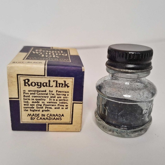 Vintage Ink Bottle, J.E. Poole Company Canada - photo 5