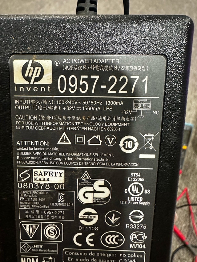 HP AC Power Adapter - photo 2