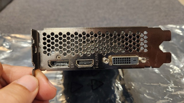 GTX 1660 Super - photo 4
