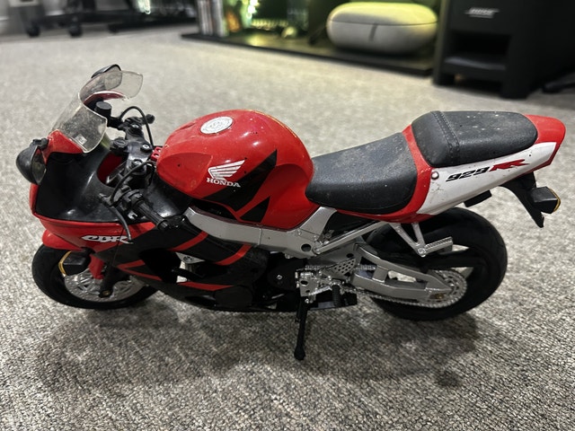 Honda CBR 929RR Model