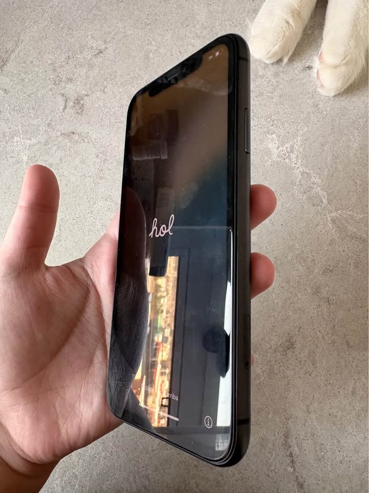 iPhone 11 64GB - photo 3