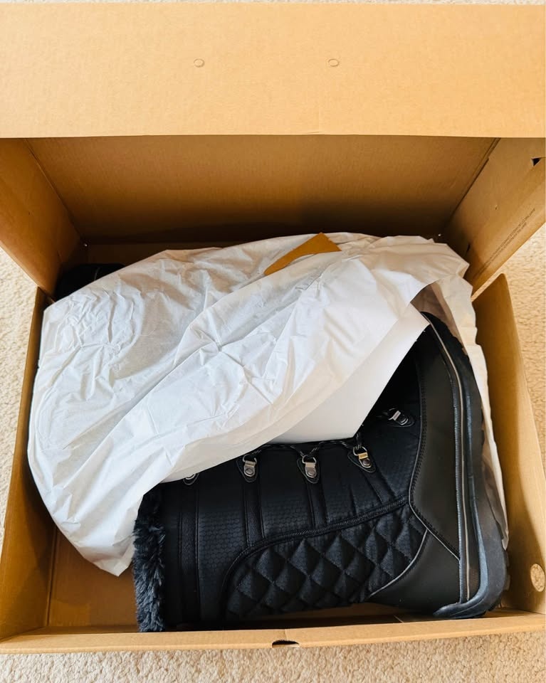Banff Trail Women’s Winter Boots- Size 10 | -30°C Rated - photo 2